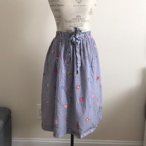 Midi H&M skirt with stretchy waist